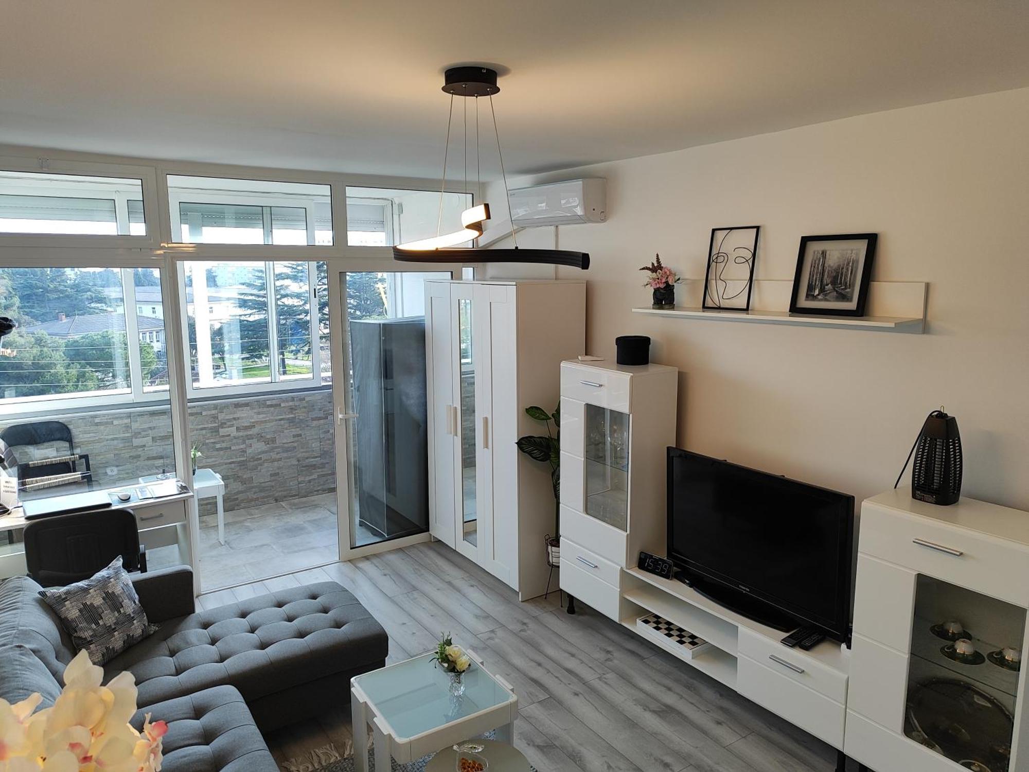 Apartment Zara With Garage Zewnętrze zdjęcie