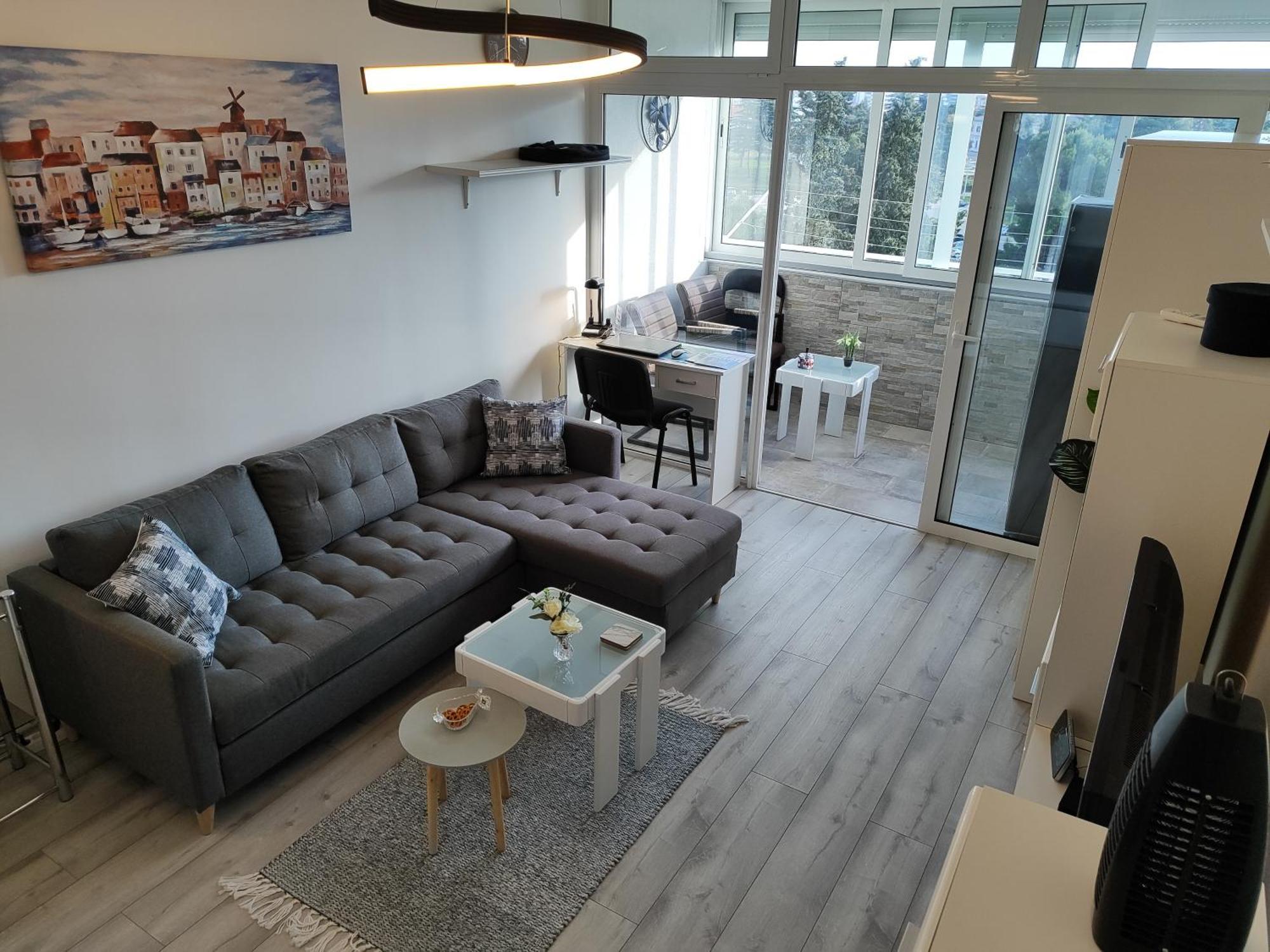Apartment Zara With Garage Zewnętrze zdjęcie