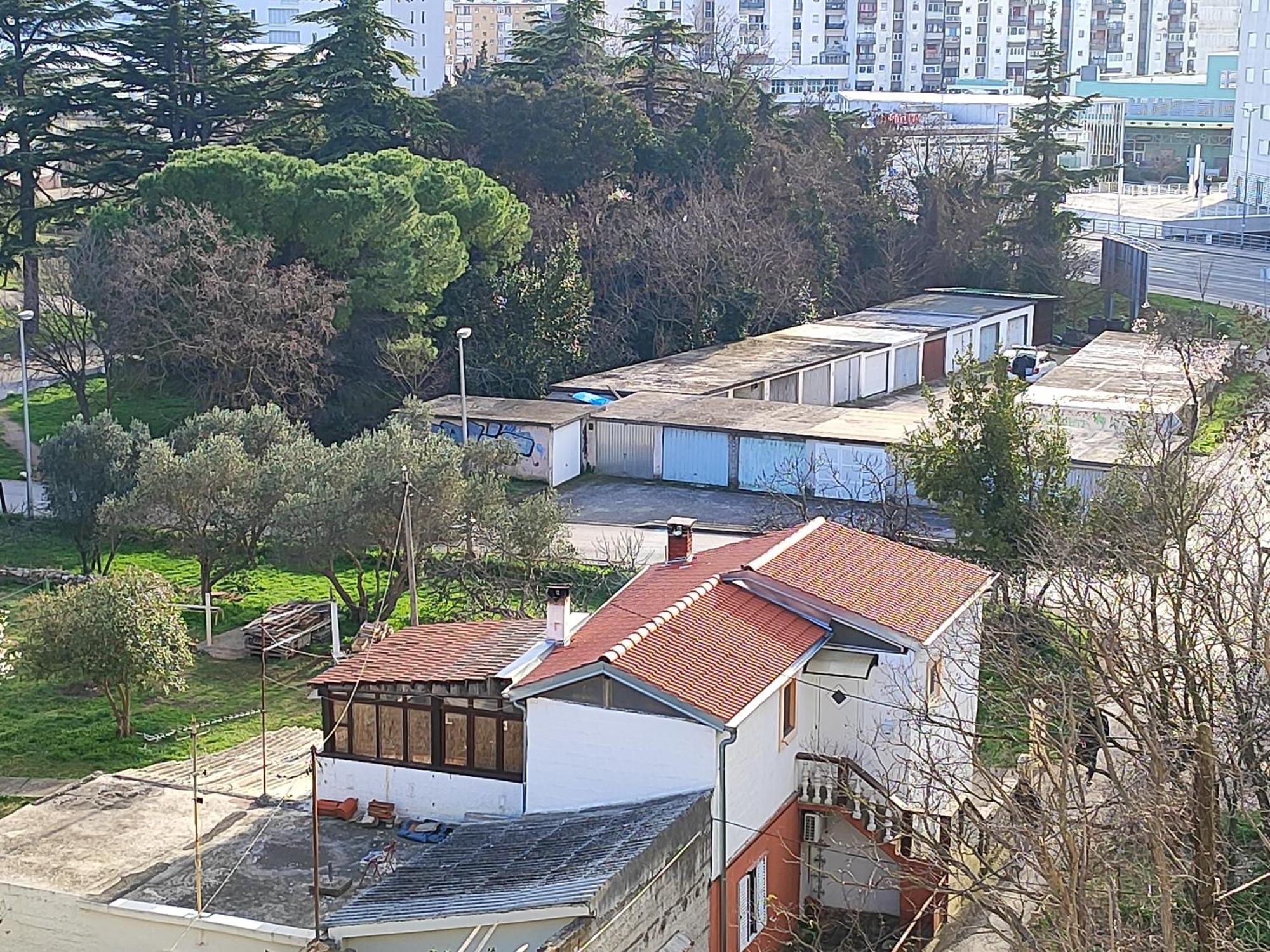 Apartment Zara With Garage Zewnętrze zdjęcie